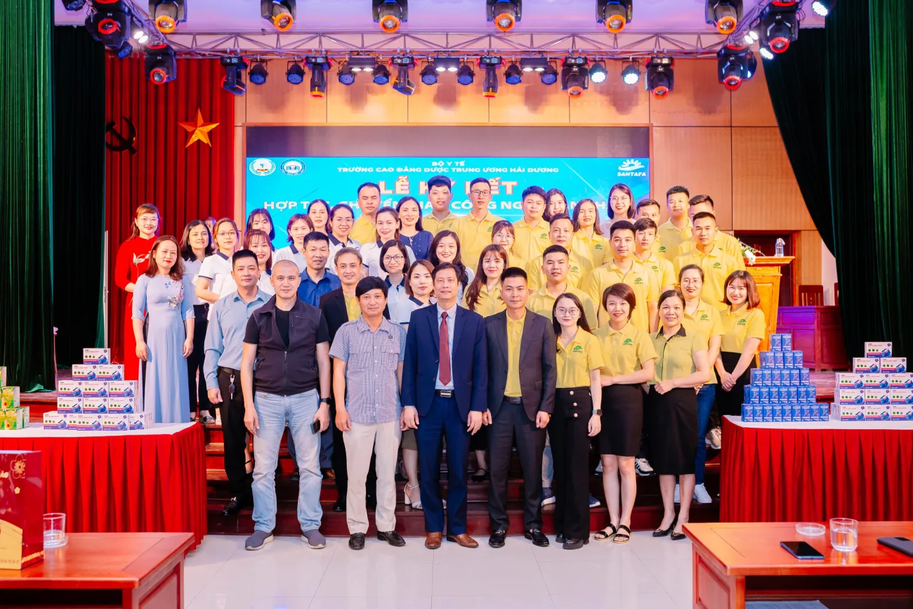 lễ ký kết hợp tác4