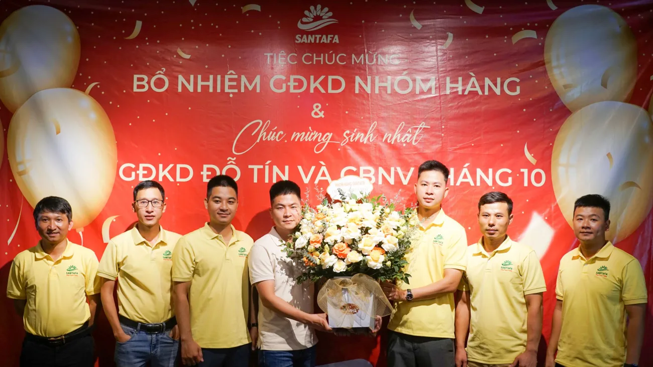 Chúc mừng sinh nhật CBNV tháng 10 - Dược Mỹ phẩm Santafa Chúc mừng sinh nhật CBNV tháng 10 - Dược Mỹ phẩm Santafa