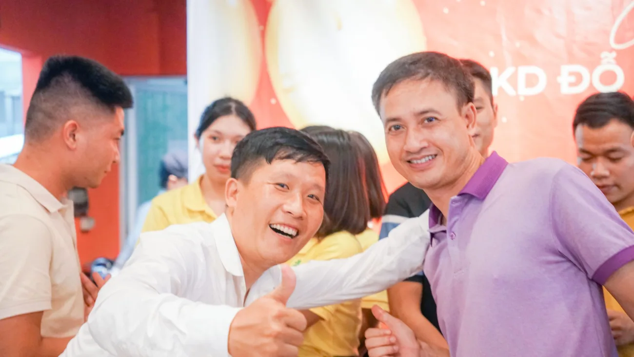 Chúc mừng sinh nhật CBNV tháng 10 - Dược Mỹ phẩm Santafa Sinh-nhat-thang-10