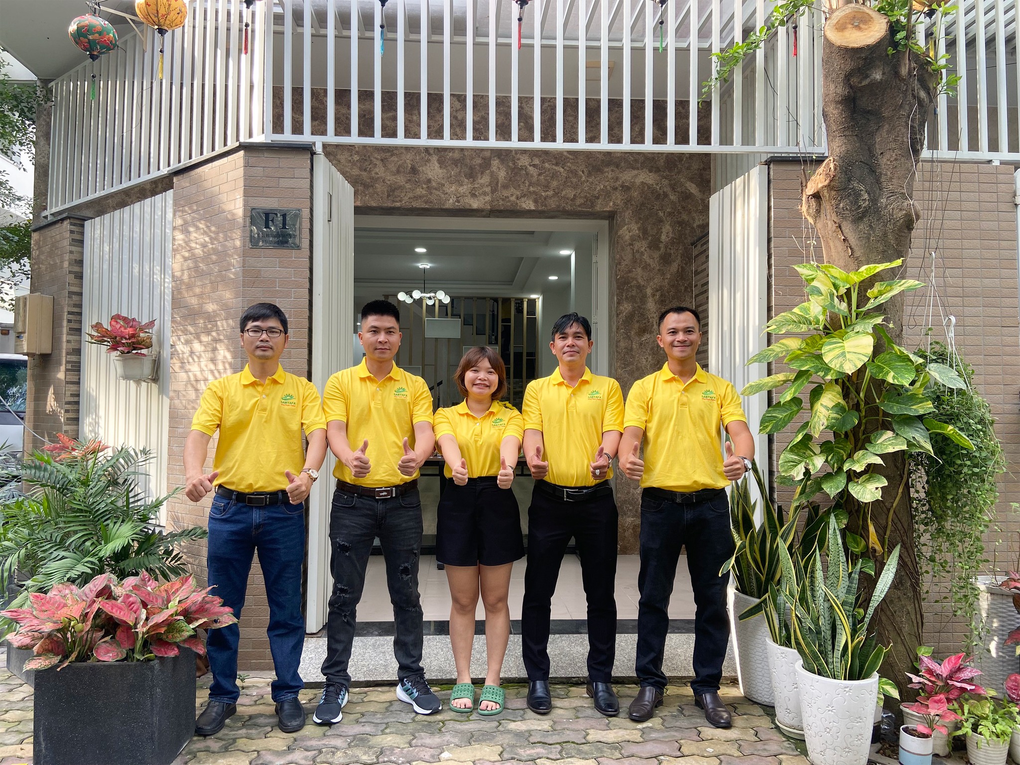 Dược mỹ phẩm Santafa tưng bừng khai trương văn phòng mới tại TP. Hồ Chí Minh