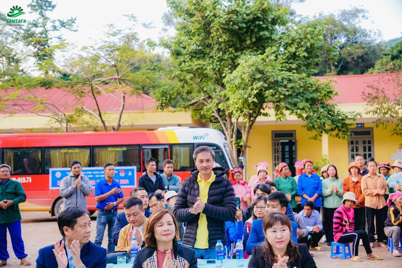 "Đông ấm vùng cao 2023" - Hành trình thiện nguyện vạn dặm nhân văn và ý nghĩa "Đông ấm vùng cao 2023" - Hành trình thiện nguyện vạn dặm nhân văn và ý nghĩa