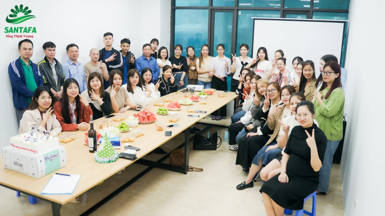 Dược Mỹ Phẩm Santafa chúc mừng sinh nhật CBNV tháng 1 – 2/2024