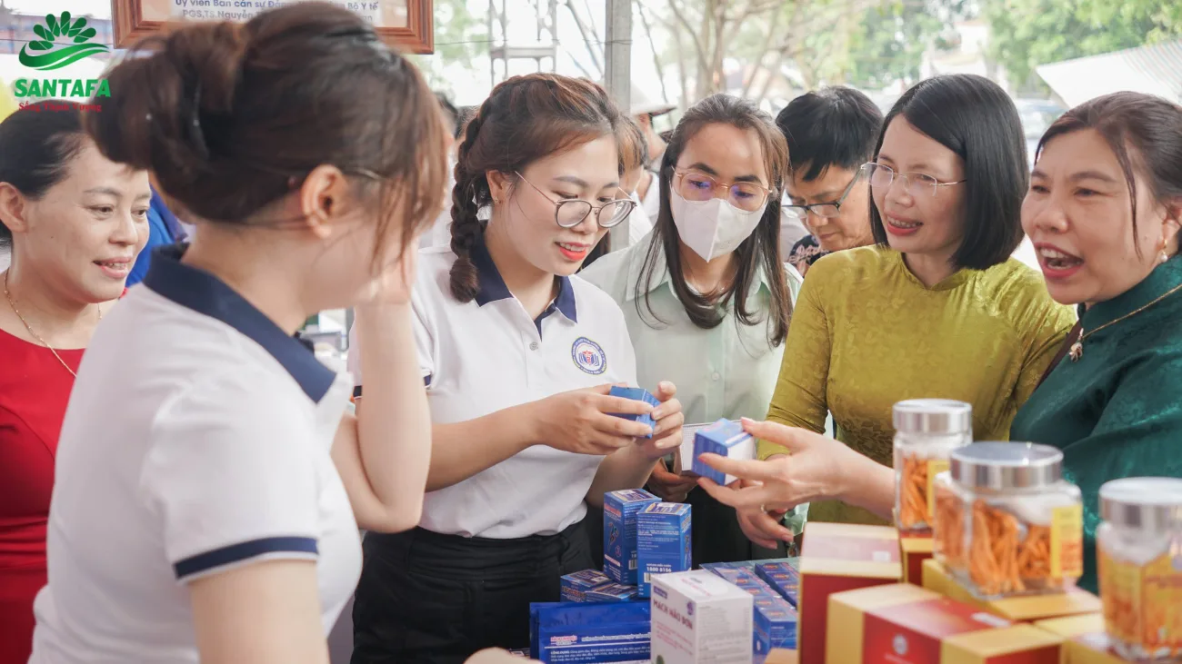 Dược Mỹ phẩm Santafa tham gia tuần hàng giới thiệu sản phẩm tiêu biểu tại Hải Dương