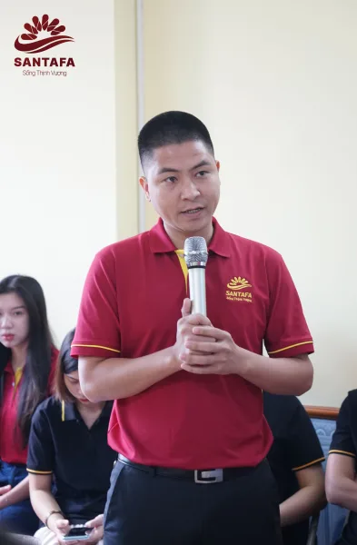 Chính thức ra mắt đồng phục nhận diện mới – Dược Mỹ phẩm Santafa dong-phuc-santafa-4