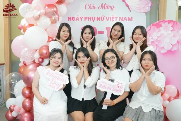 Dược Mỹ phẩm Santafa tưng bừng tổ chức chương trình chúc mừng Ngày Phụ Nữ Việt Nam 20-10