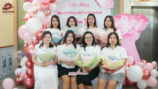 Dược Mỹ phẩm Santafa tưng bừng tổ chức chương trình chúc mừng Ngày Phụ Nữ Việt Nam 20-10