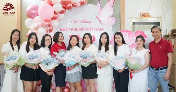 Dược Mỹ phẩm Santafa tưng bừng tổ chức chương trình chúc mừng Ngày Phụ Nữ Việt Nam 20-10 Dược Mỹ phẩm Santafa tưng bừng tổ chức chương trình chúc mừng Ngày Phụ Nữ Việt Nam 20-10