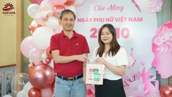 Dược Mỹ phẩm Santafa tưng bừng tổ chức chương trình chúc mừng Ngày Phụ Nữ Việt Nam 20-10 ngay-phu-nu-viet-nam-3