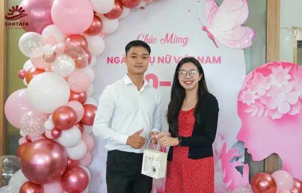 Dược Mỹ phẩm Santafa tưng bừng tổ chức chương trình chúc mừng Ngày Phụ Nữ Việt Nam 20-10