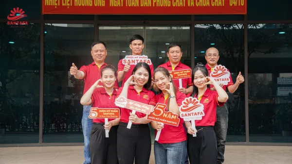 Thân thiết gọi một tiếng "ba"