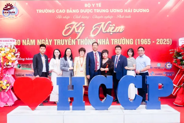 Dược Mỹ phẩm Santafa chúc mừng Trường Cao Đẳng Dược Trung ương Hải Dương kỷ niệm 60 năm ngày truyền thống (03/11/1965 – 03/11/2025)