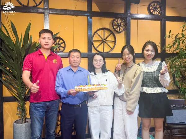 Chúc mừng sinh nhật CBNV tháng 11 & tháng 12 Chúc mừng sinh nhật CBNV tháng 11 & tháng 12