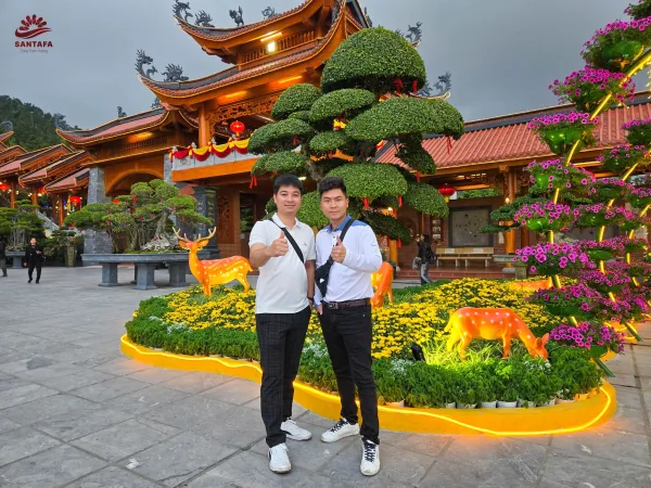 Du Xuân Yên Tử - Chùa Ba Vàng: Cùng Santafa gửi ước lành cho năm mới Du Xuân Yên Tử - Chùa Ba Vàng: Cùng Santafa gửi ước lành cho năm mới