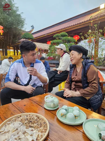 Du Xuân Yên Tử - Chùa Ba Vàng: Cùng Santafa gửi ước lành cho năm mới Du Xuân Yên Tử - Chùa Ba Vàng: Cùng Santafa gửi ước lành cho năm mới